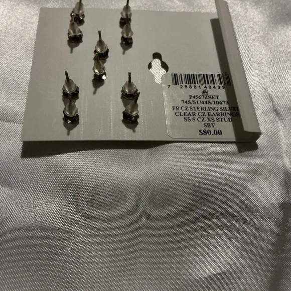 Giani Bernini Silver Cubic Zirconia Stud Earrings - Picture 4 of 4